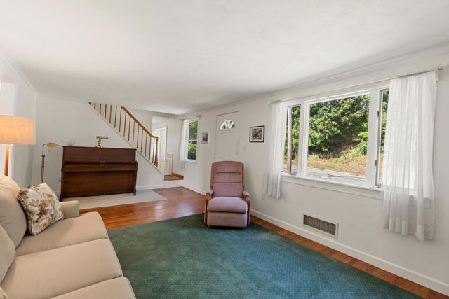 114 Conant St, Beverly, MA 01915