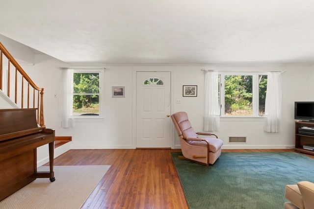 114 Conant St, Beverly, MA 01915