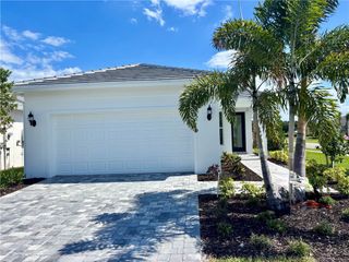 4427 Pinafore Street COMPASS 211, Vero Beach, FL 32967