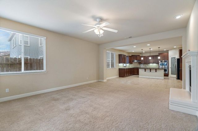 9258 Louis St, Elk Grove, CA 95624