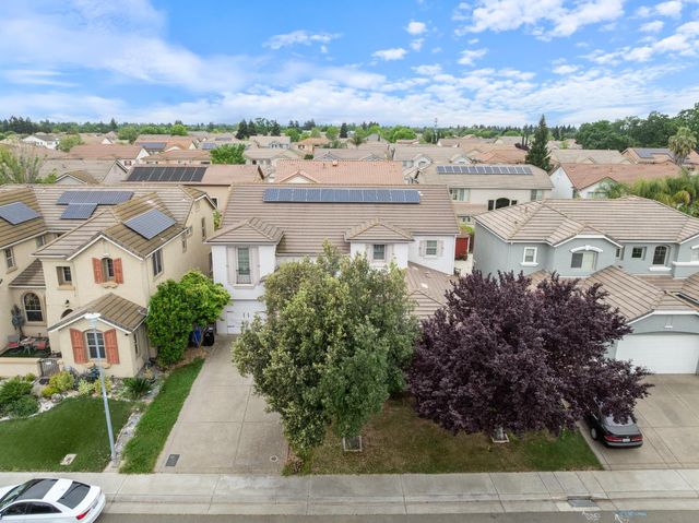 9258 Louis St, Elk Grove, CA 95624
