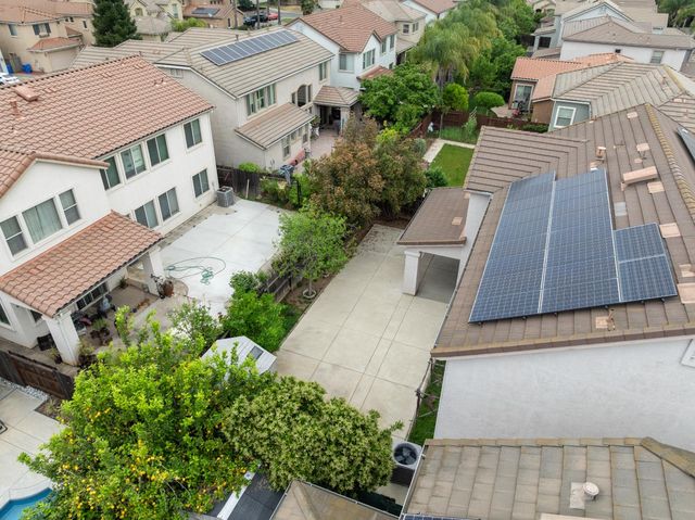 9258 Louis St, Elk Grove, CA 95624