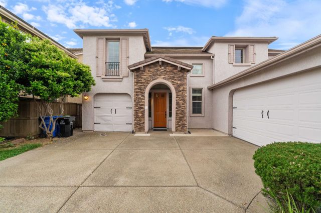 9258 Louis St, Elk Grove, CA 95624