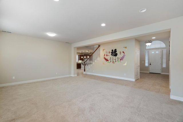 9258 Louis St, Elk Grove, CA 95624
