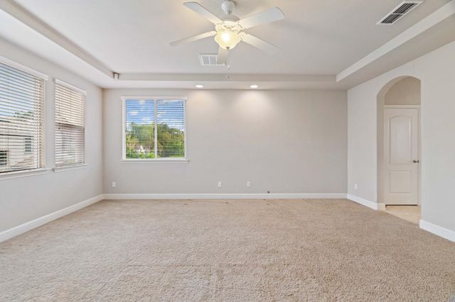 9258 Louis St, Elk Grove, CA 95624