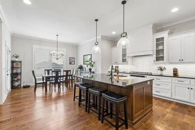 11502 S Roundtree Street S, Olathe, KS 66061