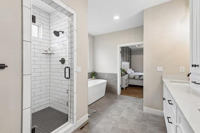 11502 S Roundtree Street S, Olathe, KS 66061