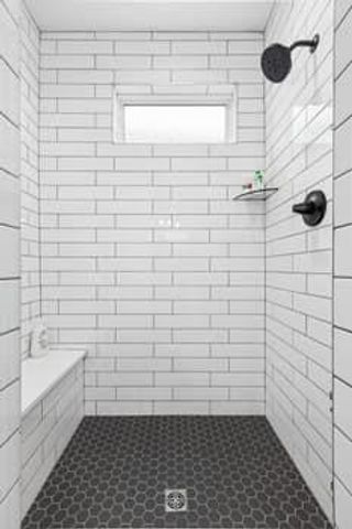 11502 S Roundtree Street S, Olathe, KS 66061