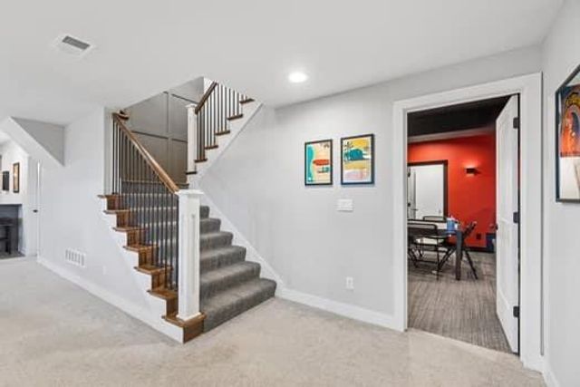 11502 S Roundtree Street S, Olathe, KS 66061