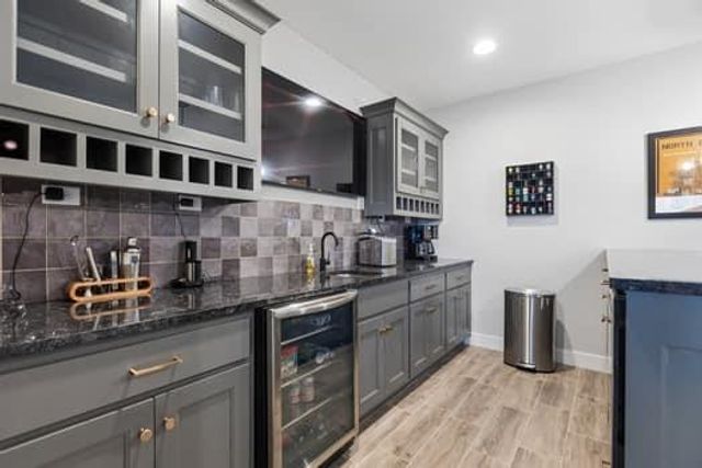 11502 S Roundtree Street S, Olathe, KS 66061