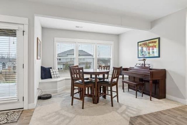 11502 S Roundtree Street S, Olathe, KS 66061