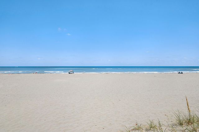 236 Castlewood Drive 305, North Palm Beach, FL 33408