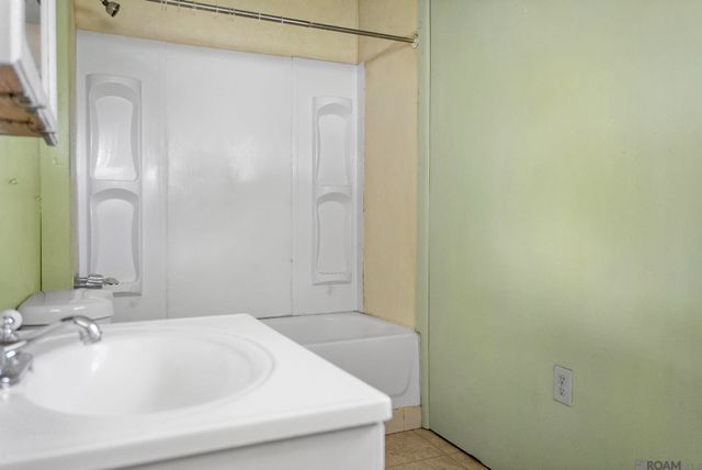 204 N Montz, Gramercy, LA 70052