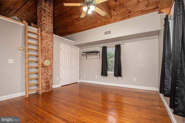 8270 ROGUES RD, Catlett, VA 20119