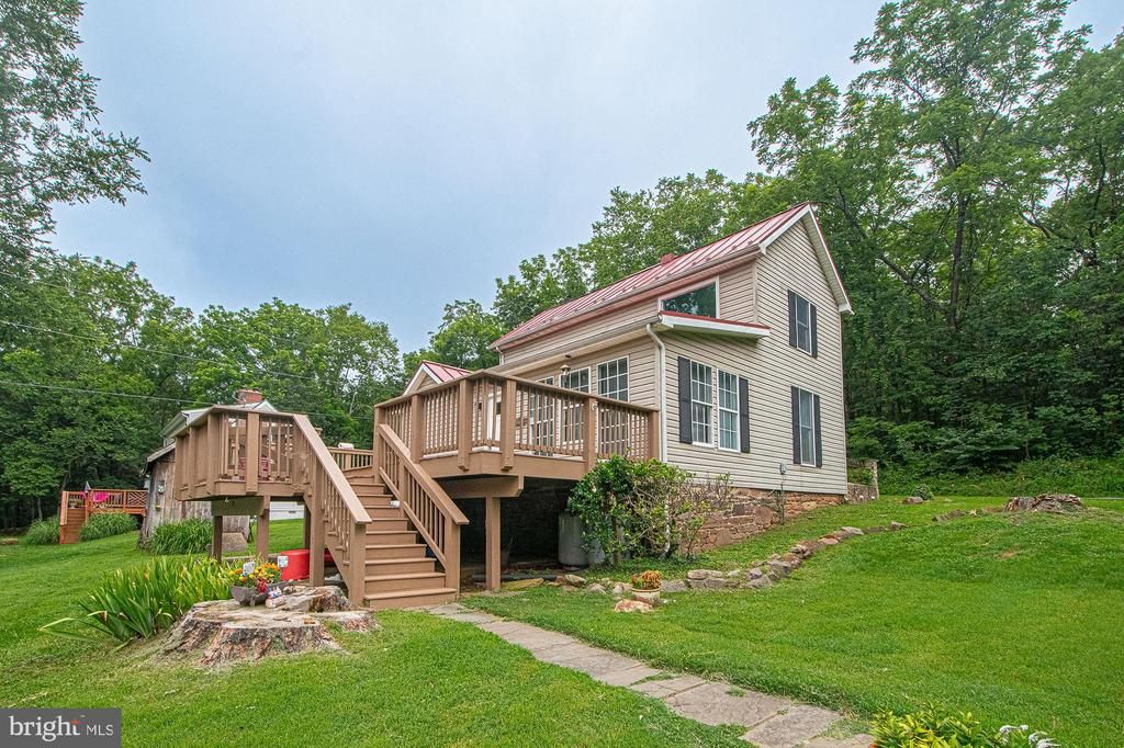 8270 ROGUES RD, Catlett, VA 20119