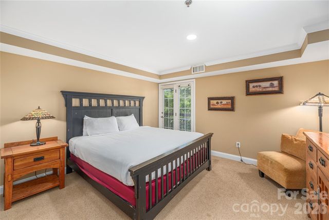 222 Bowling Park Road, Asheville, NC 28803