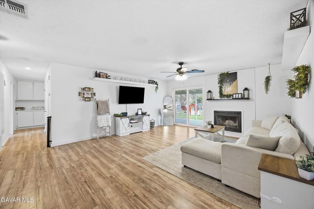 28151 Preakness Drive, Tehachapi, CA 93561