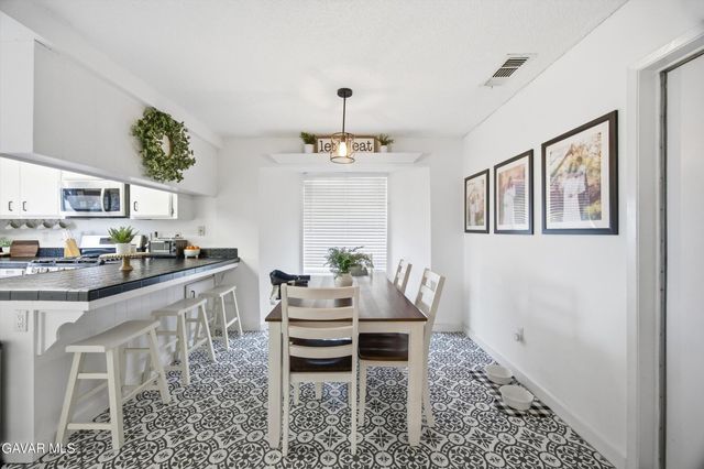 28151 Preakness Drive, Tehachapi, CA 93561