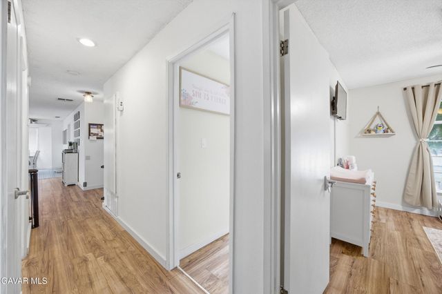 28151 Preakness Drive, Tehachapi, CA 93561