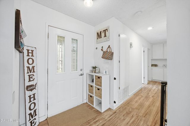 28151 Preakness Drive, Tehachapi, CA 93561