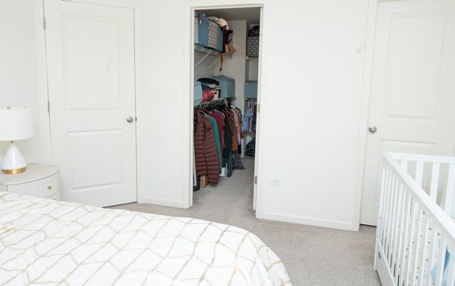 2204 Venture Drive 2204, Schaumburg, IL 60173