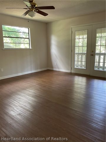 340 Bottlebrush Avenue, Lake Placid, FL 33852