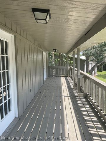 340 Bottlebrush Avenue, Lake Placid, FL 33852