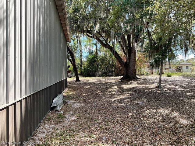 340 Bottlebrush Avenue, Lake Placid, FL 33852