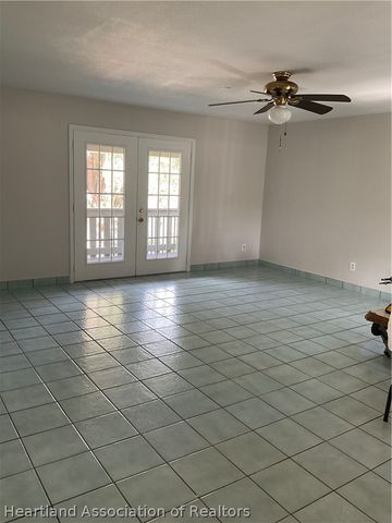 340 Bottlebrush Avenue, Lake Placid, FL 33852