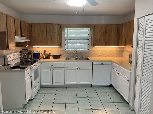 340 Bottlebrush Avenue, Lake Placid, FL 33852