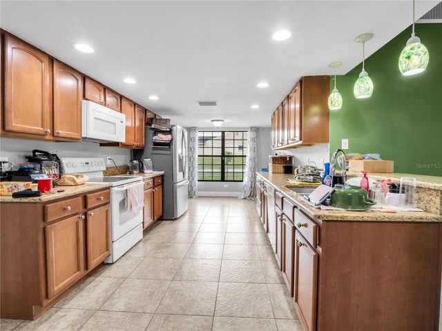 1702 SOUTHWIND DRIVE, Brandon, FL 33510