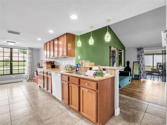 1702 SOUTHWIND DRIVE, Brandon, FL 33510