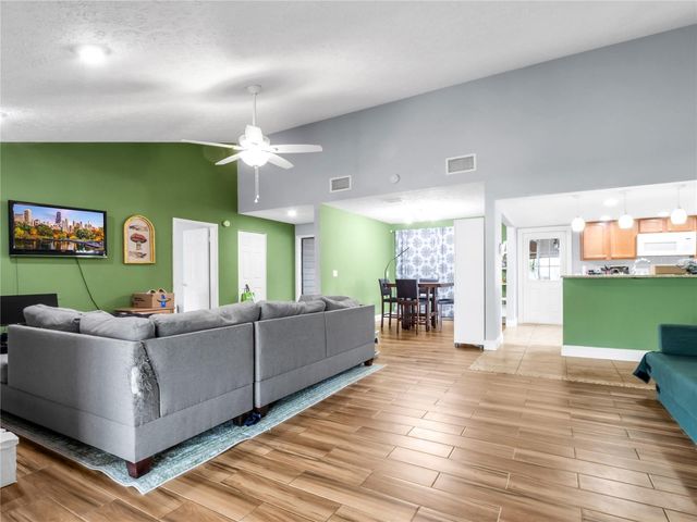 1702 SOUTHWIND DRIVE, Brandon, FL 33510