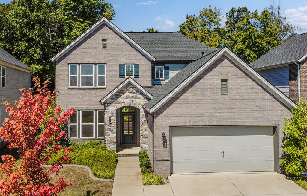 420 Meandering Way, White House, TN 37188