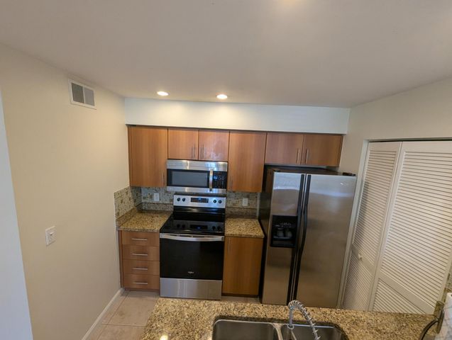 1335 Crystal Way E, Delray Beach, FL 33444