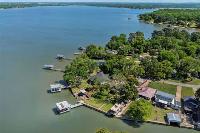 256 Whispering Oaks Trail, Payne Springs, TX 75156