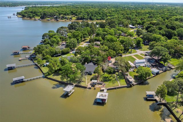 256 Whispering Oaks Trail, Payne Springs, TX 75156