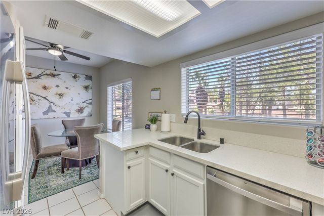 2975 Bluegrass Lane 1423, Henderson, NV 89074