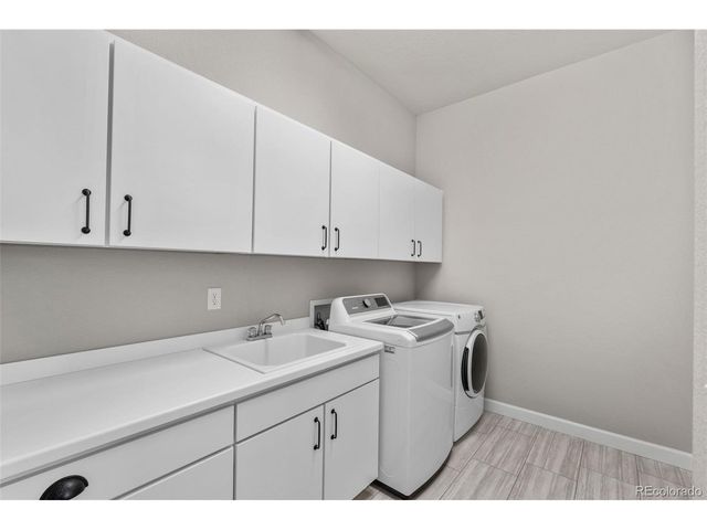 7640 Greenwater Cir, Castle Rock, CO 80108