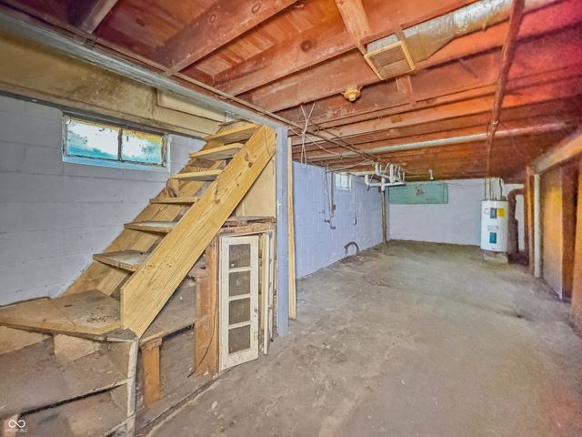 3841 N Temple Avenue, Indianapolis, IN 46205