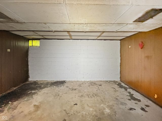 3841 N Temple Avenue, Indianapolis, IN 46205