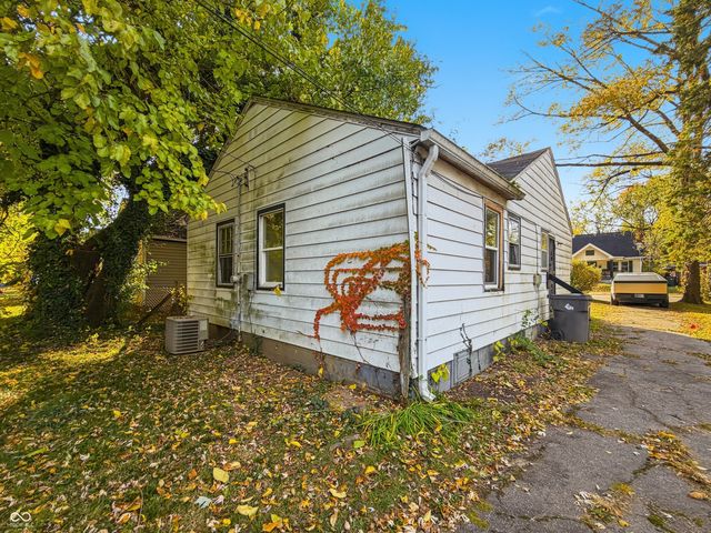 3841 N Temple Avenue, Indianapolis, IN 46205