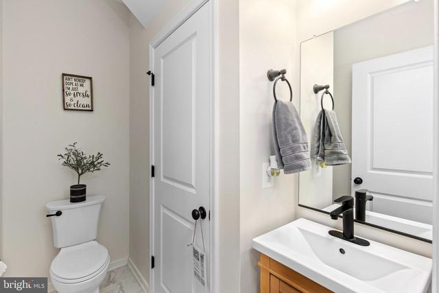 296 ROBBIE RD, Bumpass, VA 23024