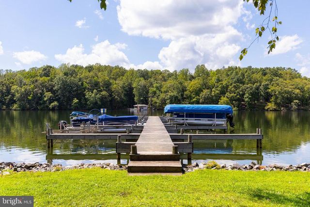 296 ROBBIE RD, Bumpass, VA 23024