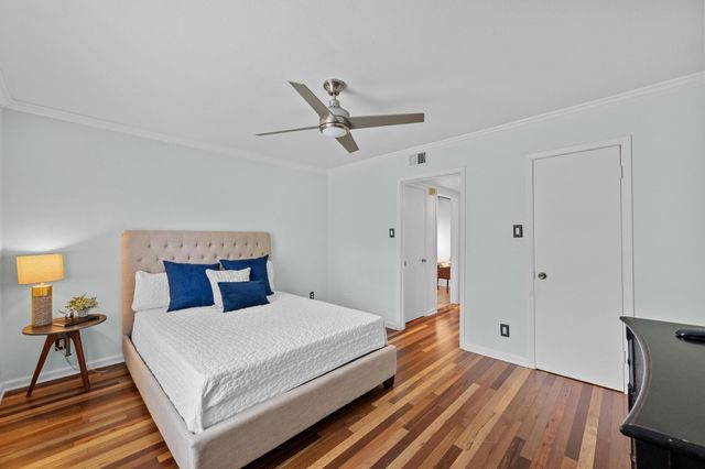 743 E Oltorf ST 203, Austin, TX 78704