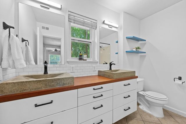 743 E Oltorf ST 203, Austin, TX 78704