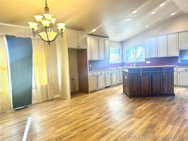 20657 S 4350 Road, Vinita, OK 74301