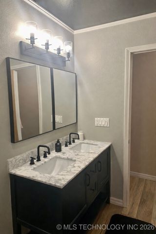 20657 S 4350 Road, Vinita, OK 74301