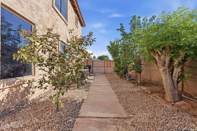 1166 E STOTTLER Drive, Gilbert, AZ 85296
