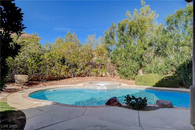 5148 Villa Vecchio Court, Las Vegas, NV 89141
